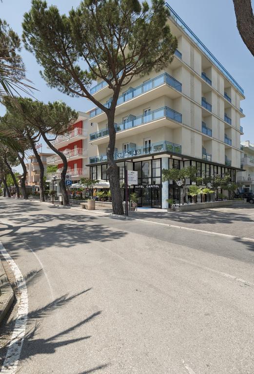 Hotel Capitol Misano Adriatico Ngoại thất bức ảnh